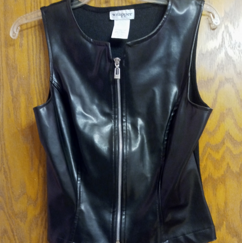 Junior faux leather Sz.lg nice for clubbing - Picture 3 of 4